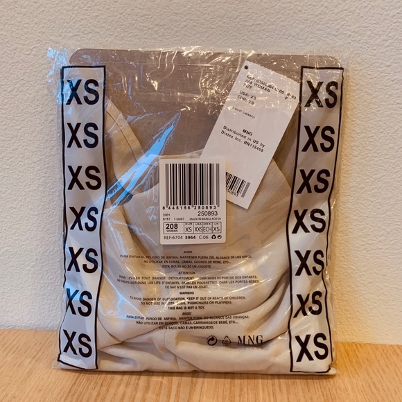 Mango Flowy Vneck blouse - Picture 3 of 6